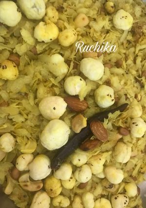 A picture of Makhana Chiwda.