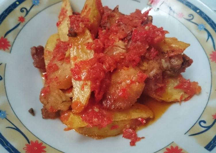 Balado ayam kentang ππ #BikinRamadhanBerkesan