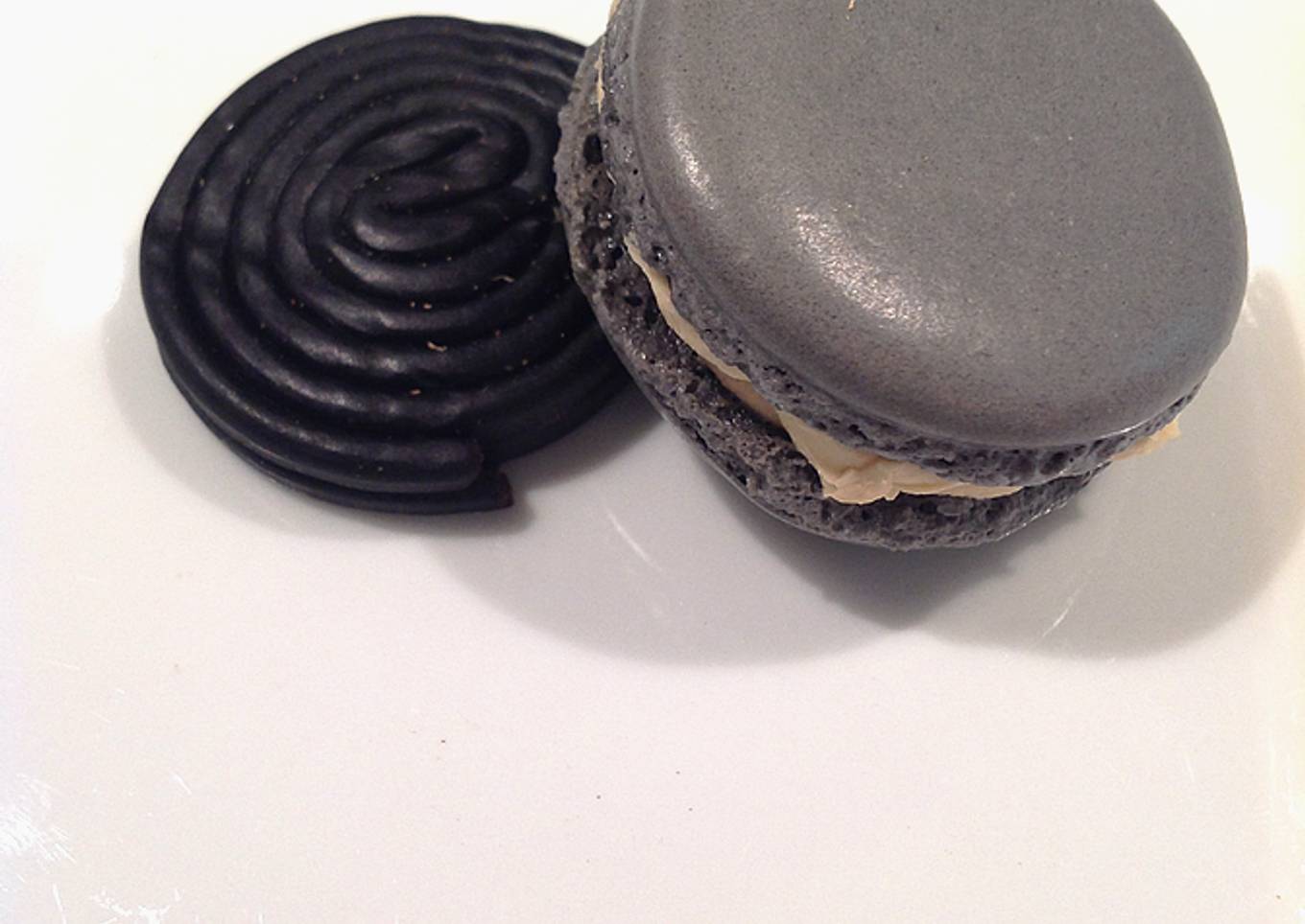 Macaron réglisse