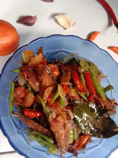 Foto resep Ikan tongkol keranjang tumis cabe