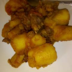 A picture of Fried matoke.