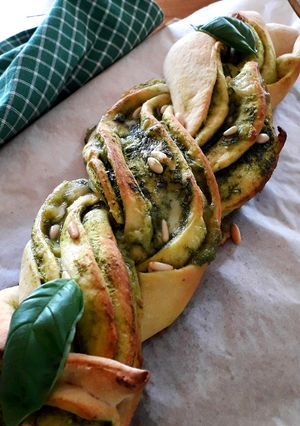 A picture of Braided Bread with Basil Pesto.