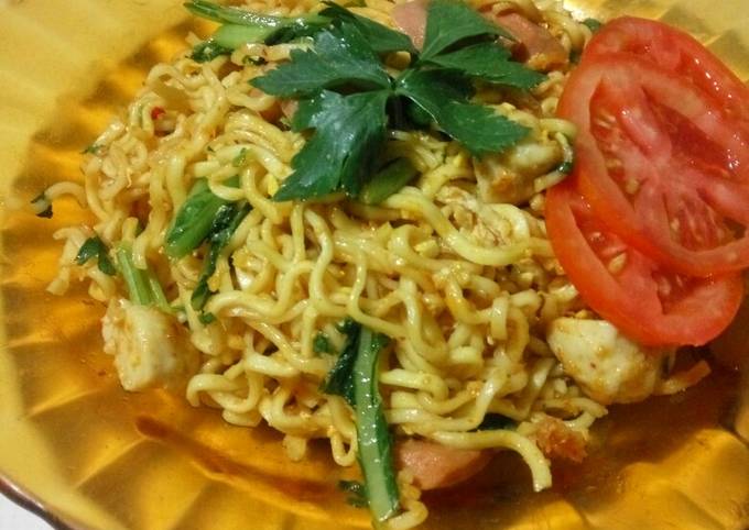 Cara Gampang Menyiapkan Mie telor bumbu dapur, Enak Banget