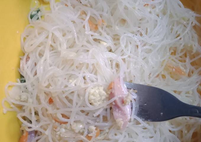 Langkah Mudah untuk Membuat Bihun jagung goreng sederhana Anti Gagal