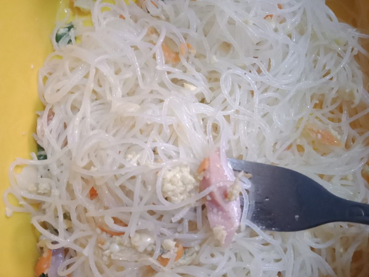 Langkah Mudah untuk Membuat Bihun jagung goreng sederhana Anti Gagal