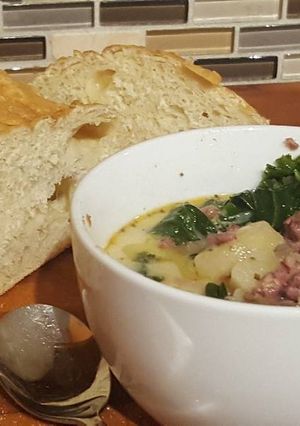 A picture of Tuscan Kale Soup.