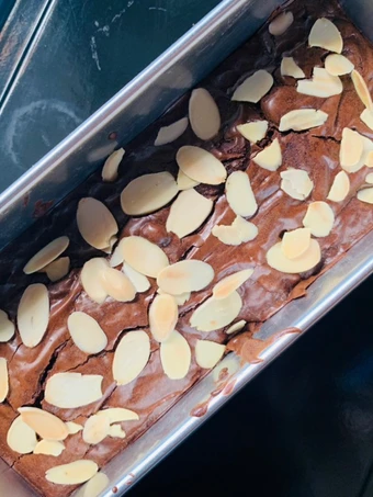 Cara Gampang Membuat Resep Shiny Crust Brownie🐻 yang Uenak Anti Ribet, Menggugah Selera