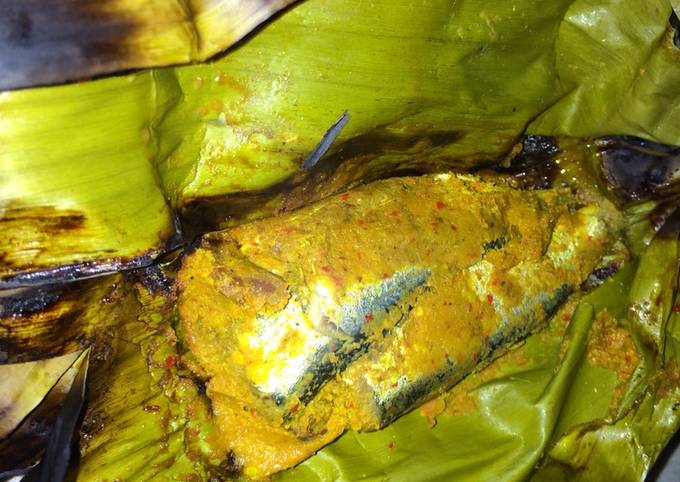 Anti Ribet, Buat Pepes Ikan Tamban (makarel) khas Bangka Menu Enak Dan Mudah Dibuat