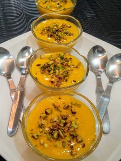 शाही पिस्ता आमरस (Shahi pista aamras recipe in hindi) रेसिपी मुख्य फोटो