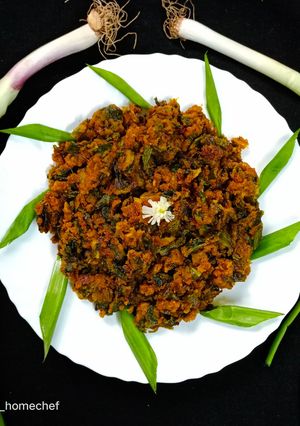 A picture of Spring Onion Besan Sabji.