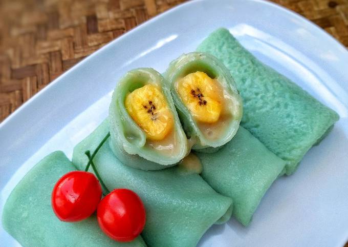 Resep Dadar Gulung Isi Vla Pisang Resep Dadar Gulung Isi Vla Pisang