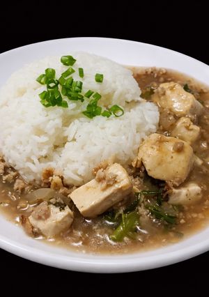 Hình của món SP.0396 - Cơm Tàu Hủ Xốt Thịt Kiểu Quảng Đông.