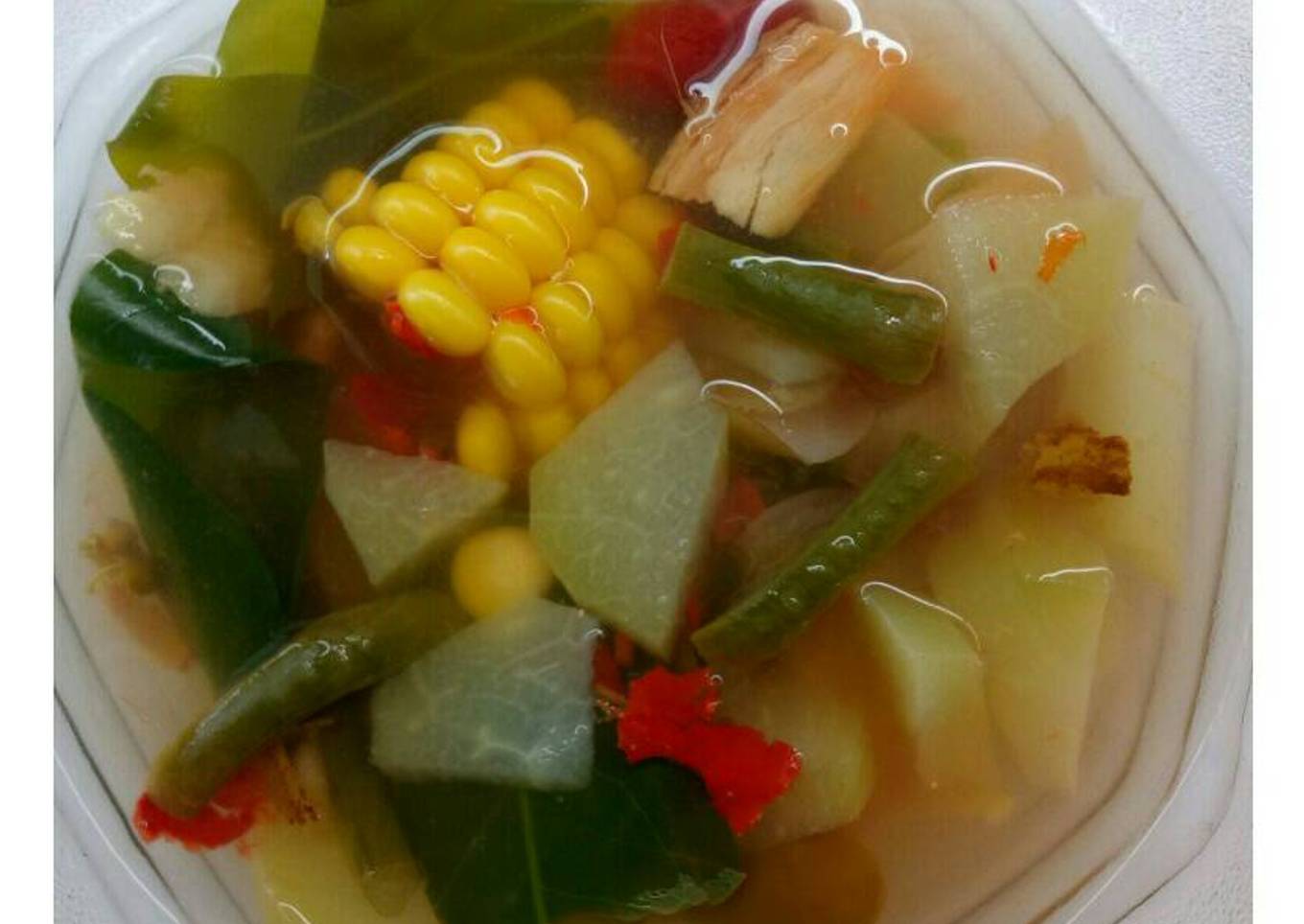 Sup sayur dengan asam jawa