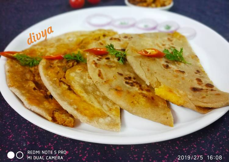 Step-by-Step Guide to Make Award-winning Paneer Gobhi stuffed parathas
