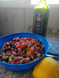Una foto de Ensalada de palta s2