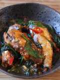 Stir fried tin of sardines with chilli spinach 🐟 🌶