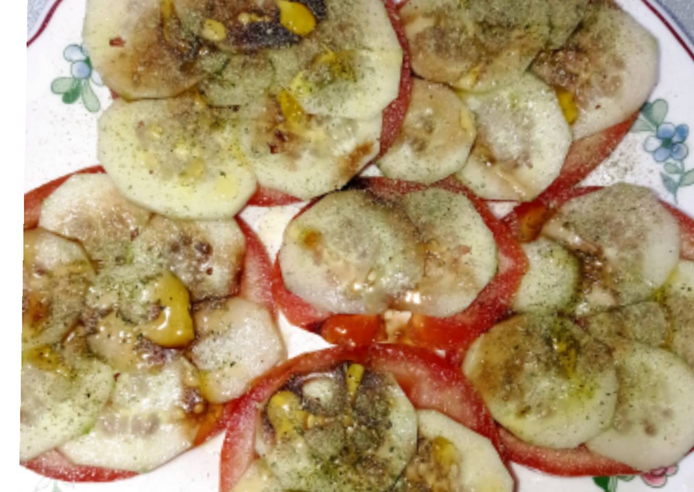 Tomate con pepino