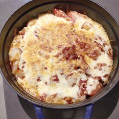 A picture of Pork Chop Rice.