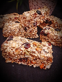 A picture of Homemade Granola Bar.