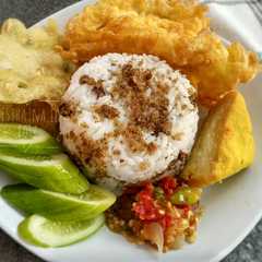 Nasi TO (tutug oncom) রেসিপির প্রধান ছবি