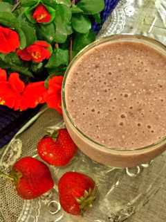 A picture of Strawberry & banana shake.