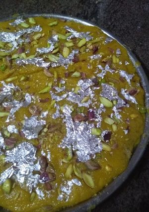 A picture of Mango Burfi.