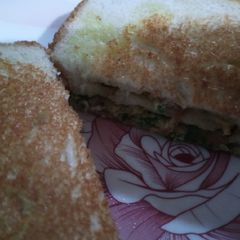 A picture of Boil egg sandwich.