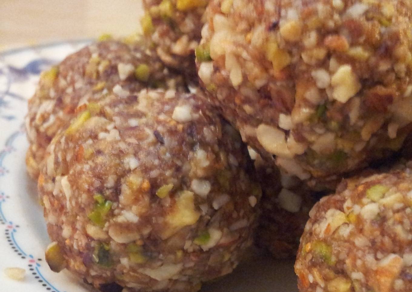 Dry fruits laddu