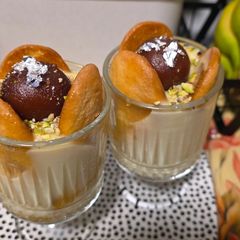Carlota de Gulab Jamun A picture of Carlota de Gulab Jamun.