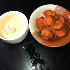 A picture of Beans cake with pap.