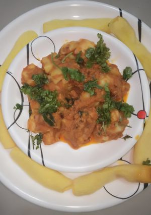 કાઠિયાવાડી લસણિયા બટાકા (Kathiyawadi Lasaniya Bataka Recipe In Gujarati) રેસીપી મુખ્ય ફોટો