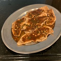 A picture of Veal Piccata.