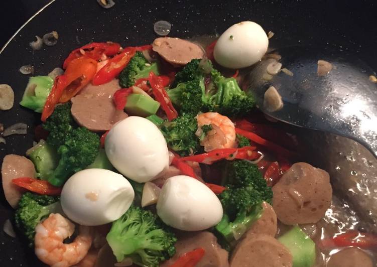 Resep Tumis brokoli praktis yang Enak