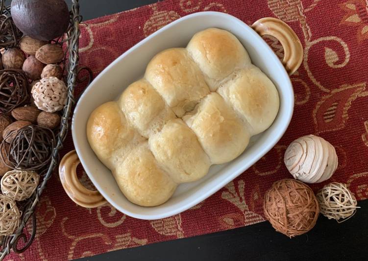 How to Prepare Quick Dinner Rolls