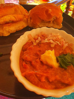 पाव भाजी (Pav Bhaji recipe in Hindi) रेसिपी मुख्य फोटो