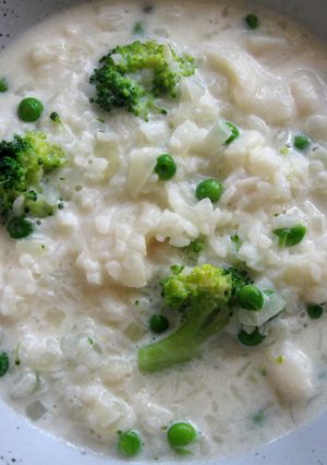 A picture of Fish Rice Soup.