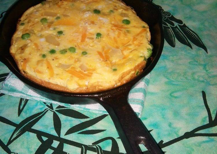 Easy Way to Make Delicious Thick Omelet with Butternut Squash and Peas