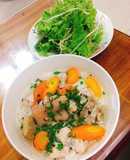 Bún mọc giò heo