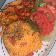 Una foto de Arroz con jamonilla