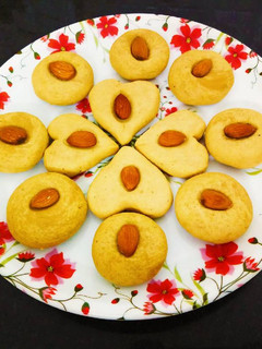 A picture of Whole Wheat Flour Jaggery Cookies Without Oven.
