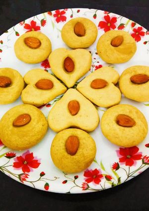 A picture of Whole Wheat Flour Jaggery Cookies Without Oven.