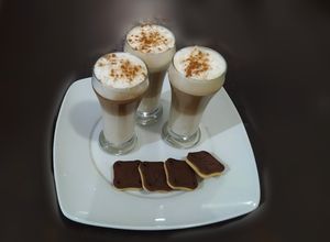 Una foto de Capuchino caliente