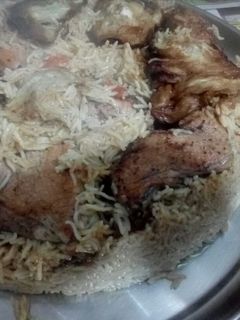صورة لوصفة مقلوبة الدجاج بالخضار