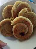 Roti canai isi coklat misis abal"😂