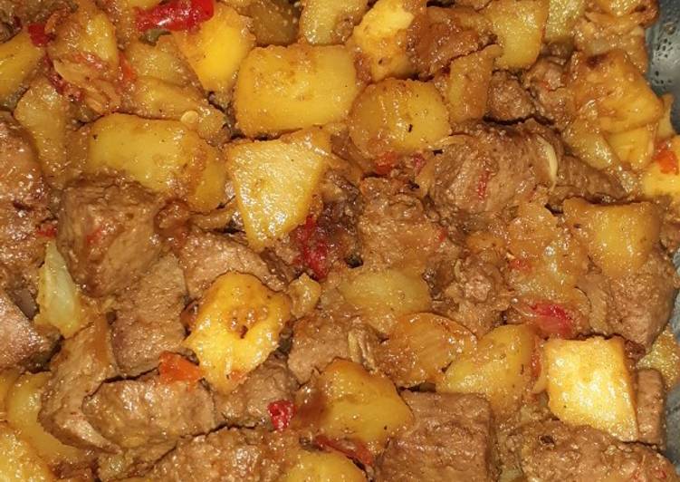 Bagaimana Membuat Sambal goreng kentang dan hati sapi yang Lezat