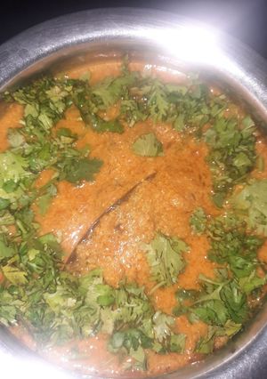 गट्टे की सब्जी (gatte ki sabzi recipe in Hindi) रेसिपी मुख्य फोटो