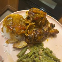 A picture of Smothered Baked Chicken.