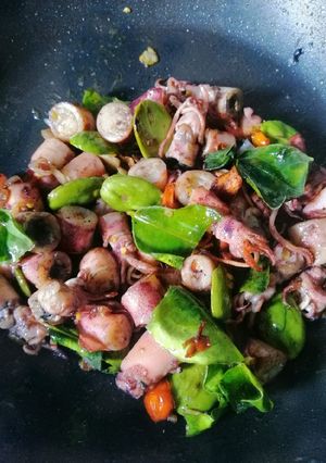 Foto resep Tumis cumi pete