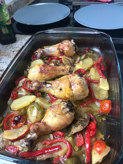 Una foto de Muslitos al horno 🍗