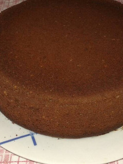 Una foto de Bizcochuelo de chocolate fácil!